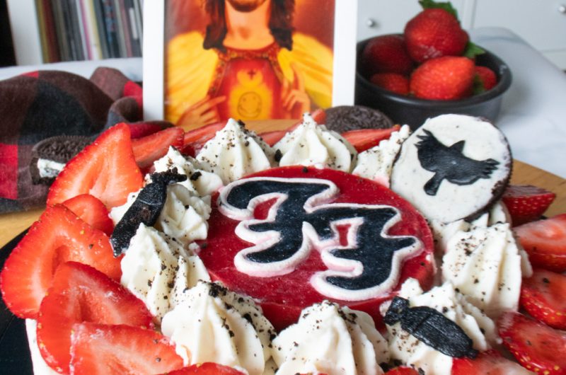 Foo Fighters Oreo & Strawberry Cheesecake