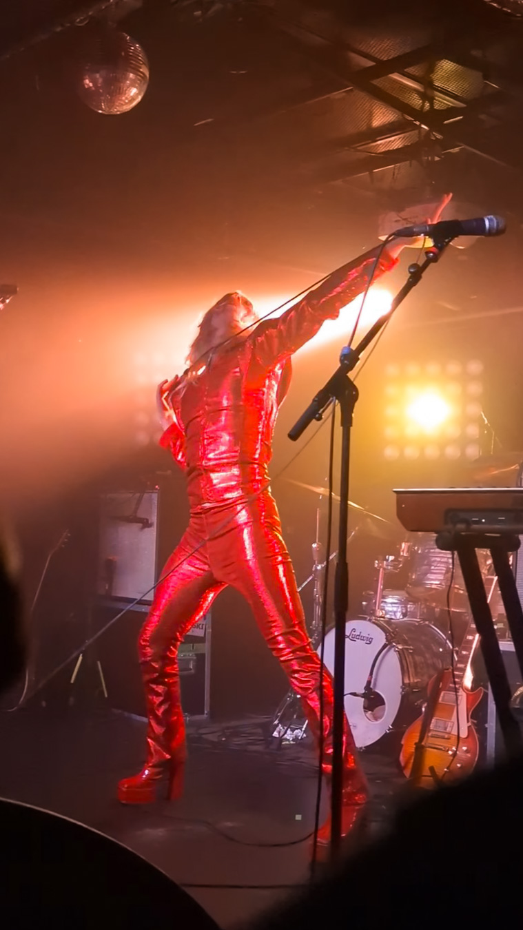 Gyasi on stage in Bordeaux 2024