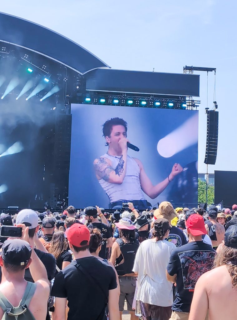 Ashen playing at Hellfest