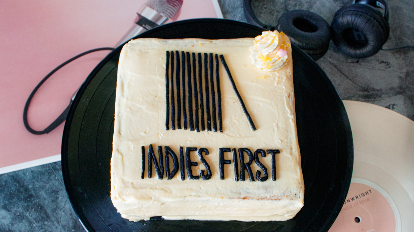 Indies First inspired cake with Shannon Wright vinyl