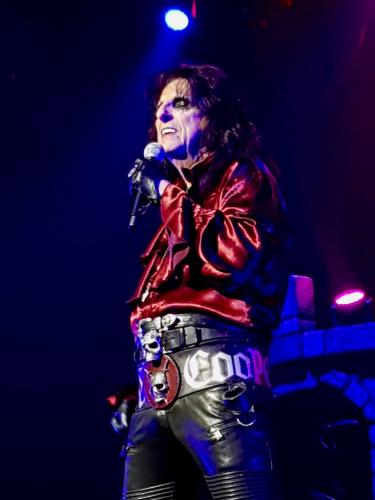 Alice Cooper on stage in Bordeaux 2019