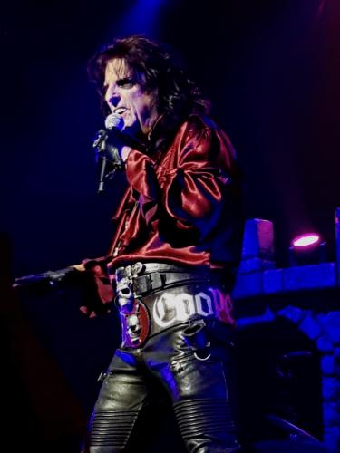 Alice Cooper on stage in Bordeaux 2019