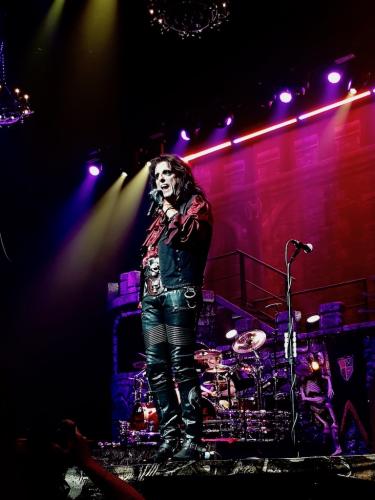 Alice Cooper on stage in Bordeaux 2019