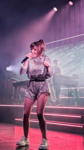 Zoe Colotis on stage with Caravan Palace 2024