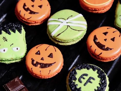 Halloween pumpkin and monster macarons