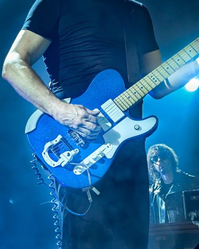 Jack White Fender custom guitar in Paris La Cigale