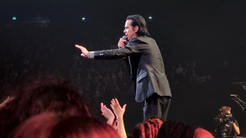 Nick Cave on stage in Paris 2024