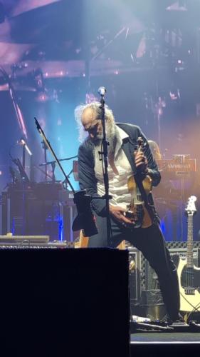 Warren Ellis on stage in Paris 2024