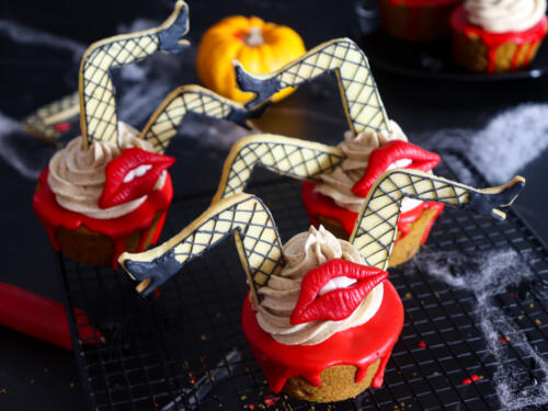 Rocky Horror Picture Show Sweet Transvestite Pumpkin Cupcakes 24