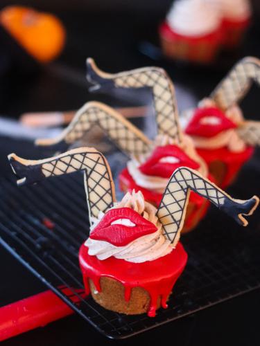 Rocky Horror Picture Show Sweet Transvestite Pumpkin Cupcakes 7