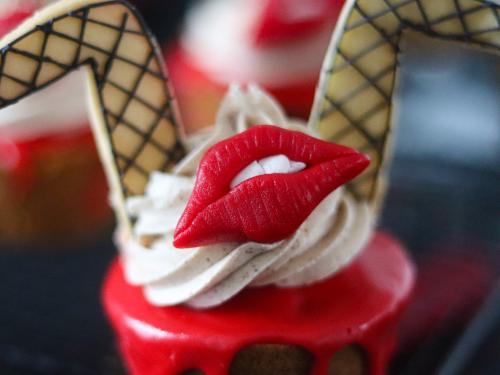 Rocky Horror Picture Show Sweet Transvestite Pumpkin Cupcakes 8